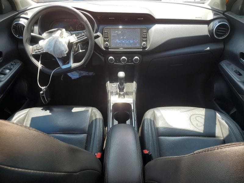 2023 NISSAN KICKS SV 8
