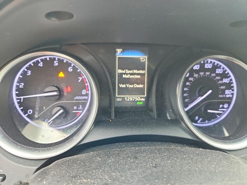 2018 TOYOTA CAMRY LE 9