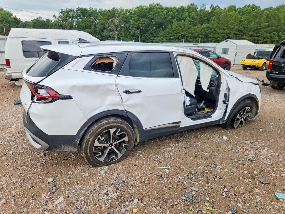 2023 KIA SPORTAGE EX 3