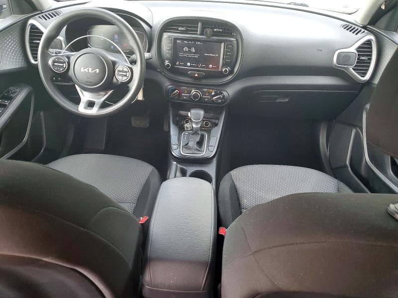 2023 KIA SOUL LX 8