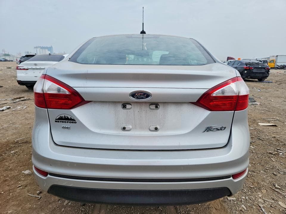 2017 FORD FIESTA SE 6