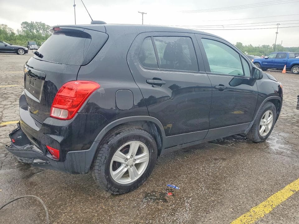 2020 CHEVROLET TRAX LS 3