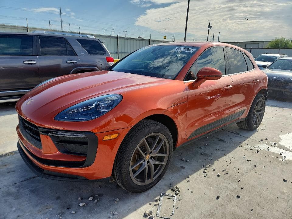 2023 PORSCHE MACAN BASE