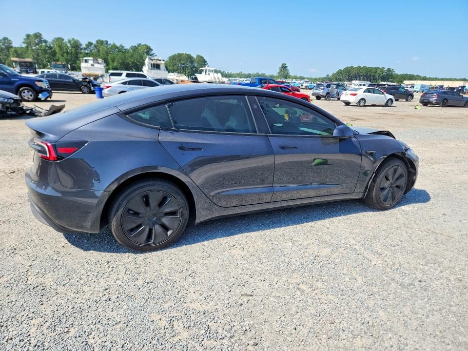 2026 TESLA MODEL 3 3