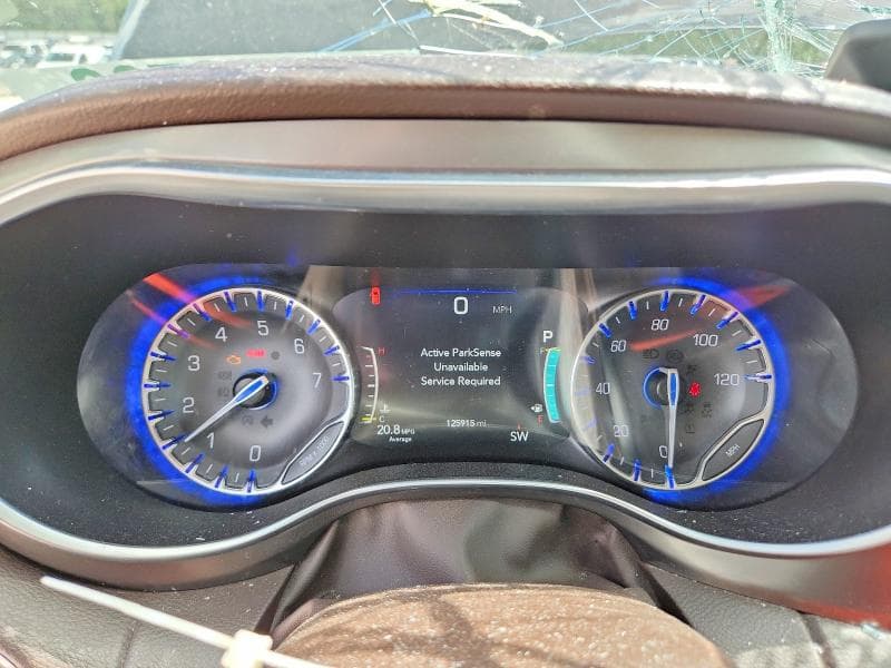 2017 CHRYSLER PACIFICA TOURING L PLUS 9