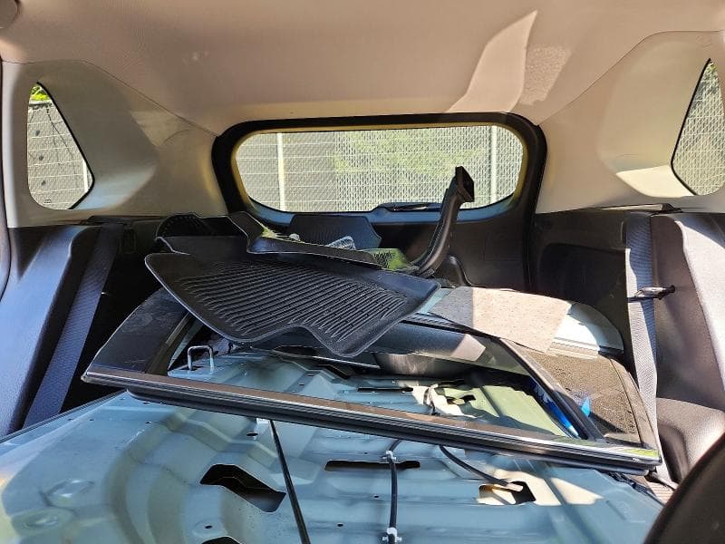 2019 TOYOTA RAV4 XLE PREMIUM 10
