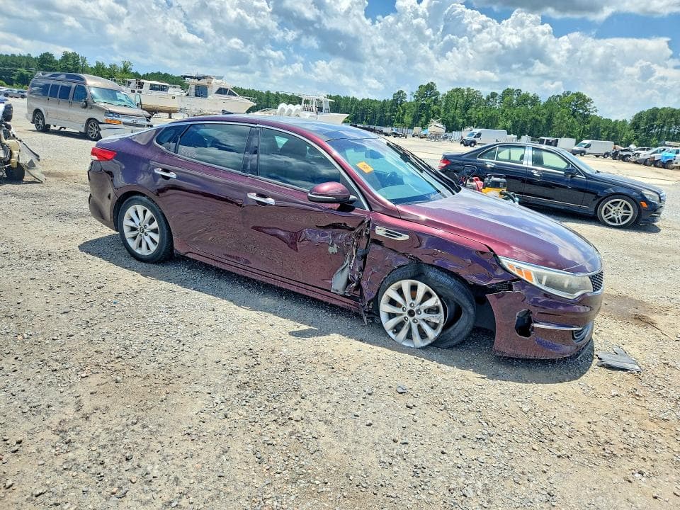 2017 KIA OPTIMA EX 4