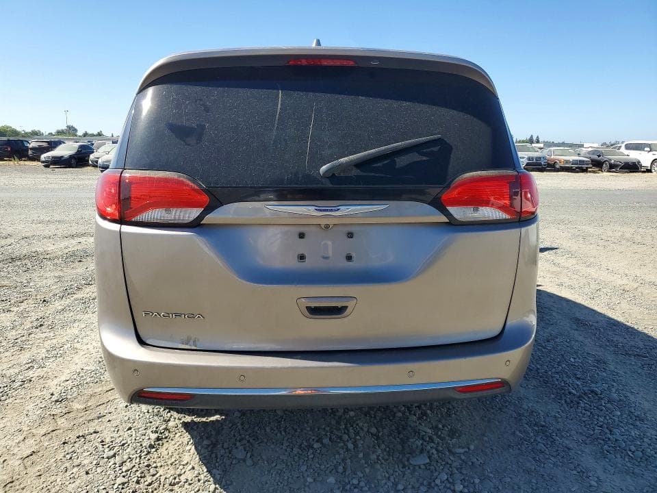 2018 CHRYSLER PACIFICA TOURING PLUS 6