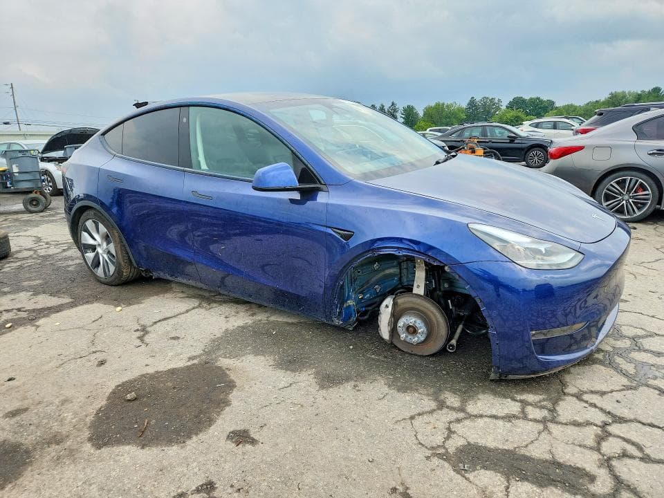 2021 TESLA MODEL Y 4