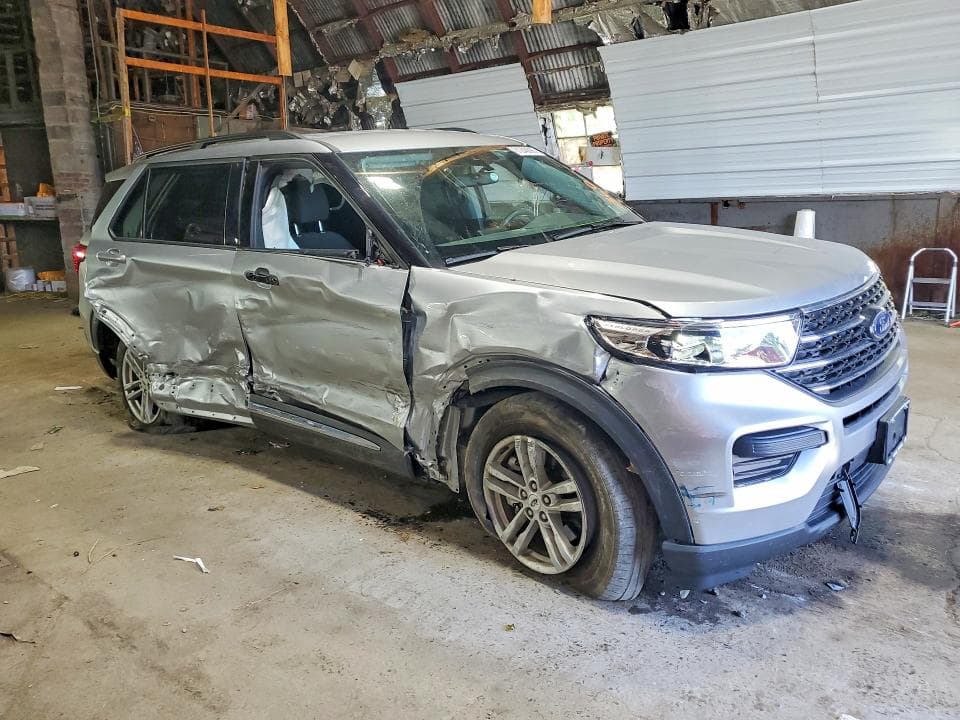 2023 FORD EXPLORER XLT 4