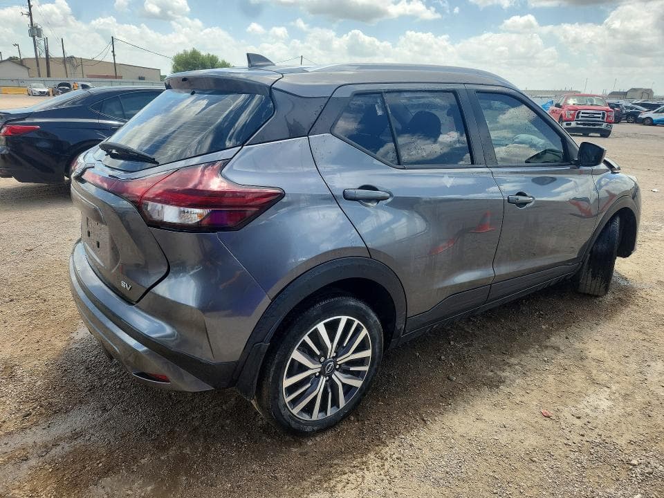 2023 NISSAN KICKS SV 3