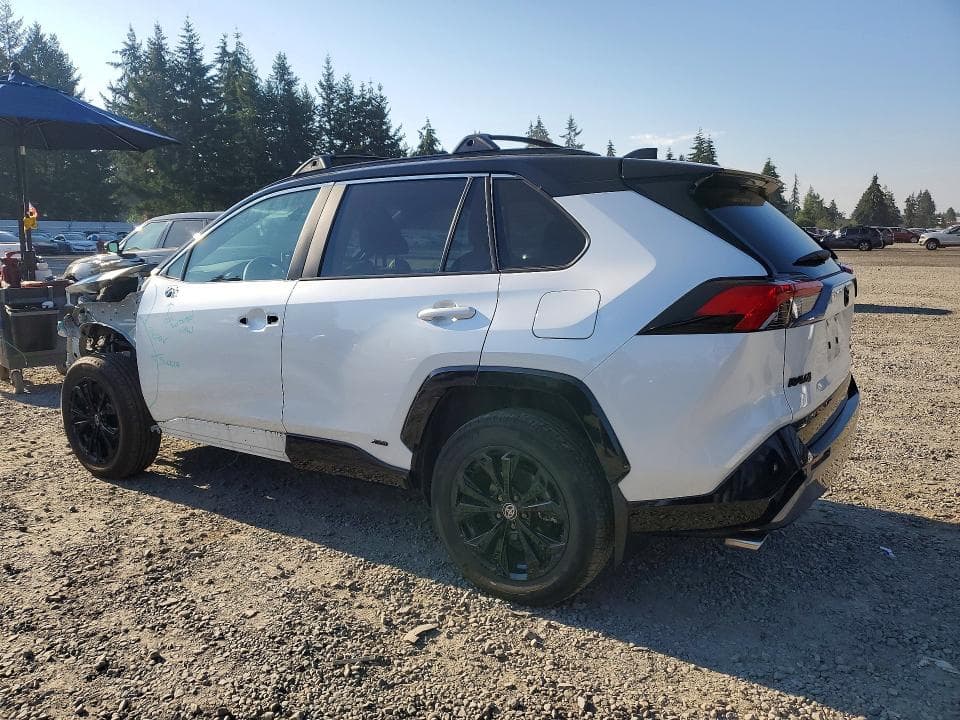 2023 TOYOTA RAV4 XSE 2