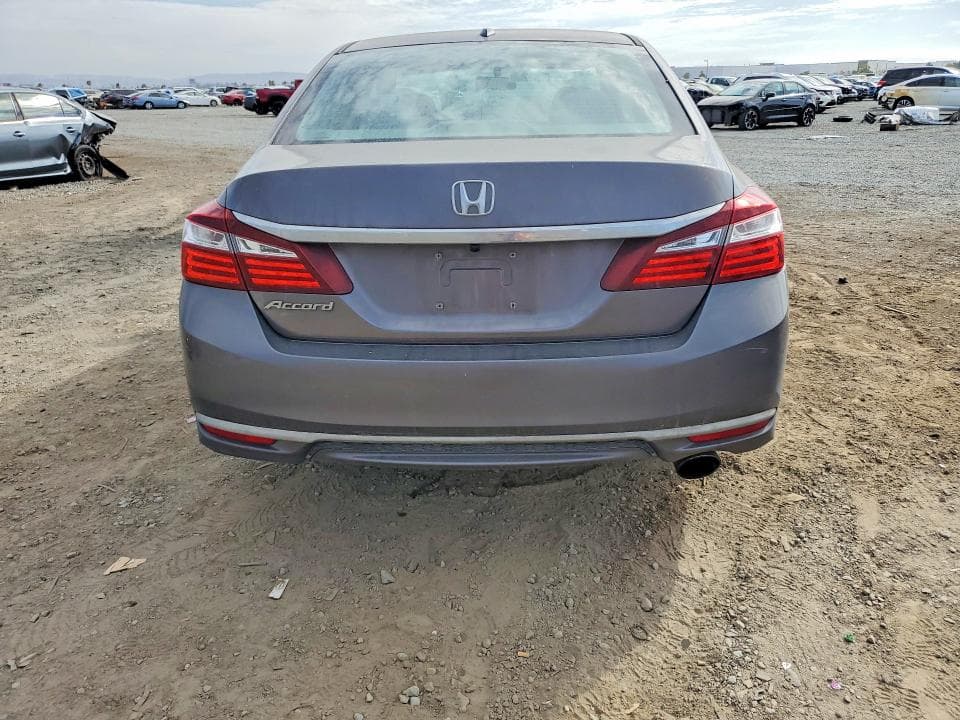 2017 HONDA ACCORD EX 6