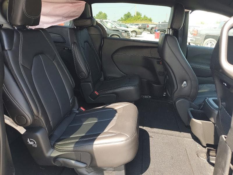 2026 CHRYSLER PACIFICA SELECT 11