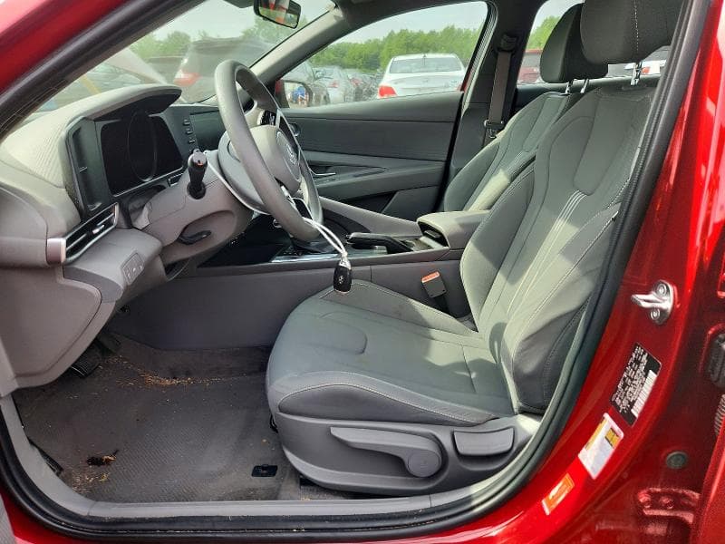 2023 HYUNDAI ELANTRA SEL 7