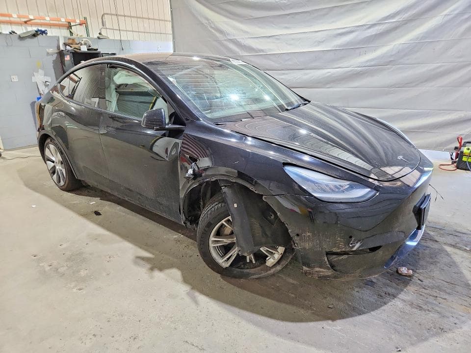 2021 TESLA MODEL Y 4