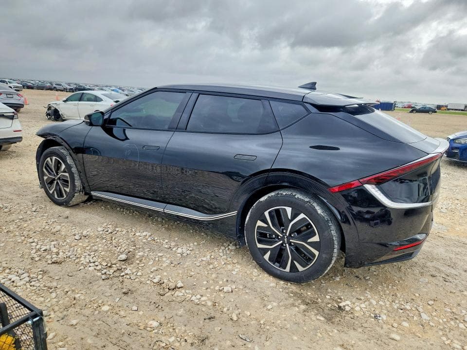 2023 KIA EV6 WIND 2