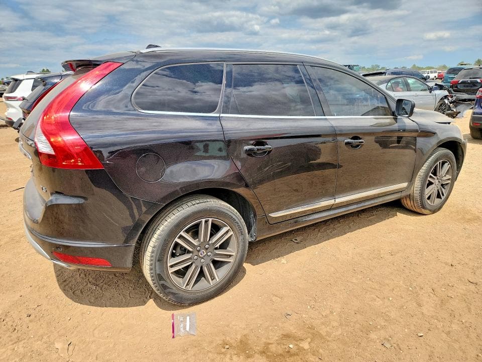 2017 VOLVO XC60 T5 DYNAMIC 3
