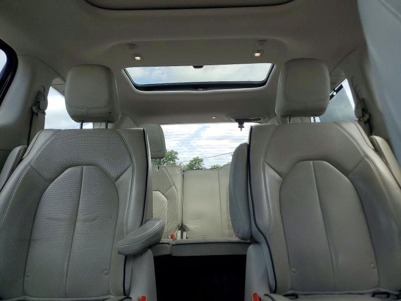 2017 CHRYSLER PACIFICA EHYBRID PLATINUM 10