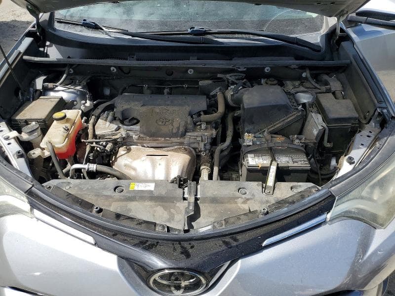 2017 TOYOTA RAV4 XLE 12