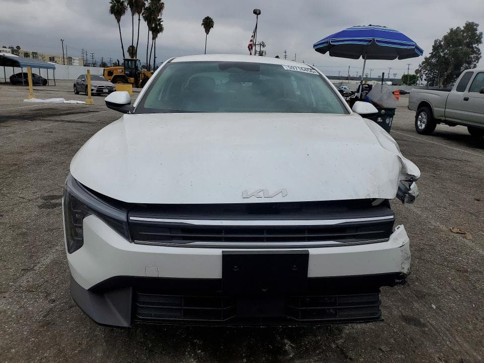 2026 KIA K4 LXS 5