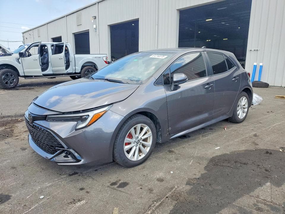 2025 TOYOTA COROLLA HATCHBACK SE - 1