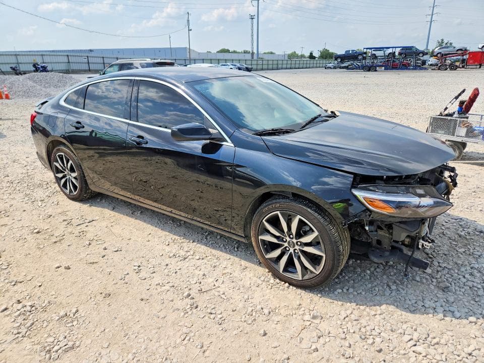 2022 CHEVROLET MALIBU RS 4