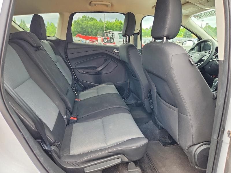 2019 FORD ESCAPE SE 11