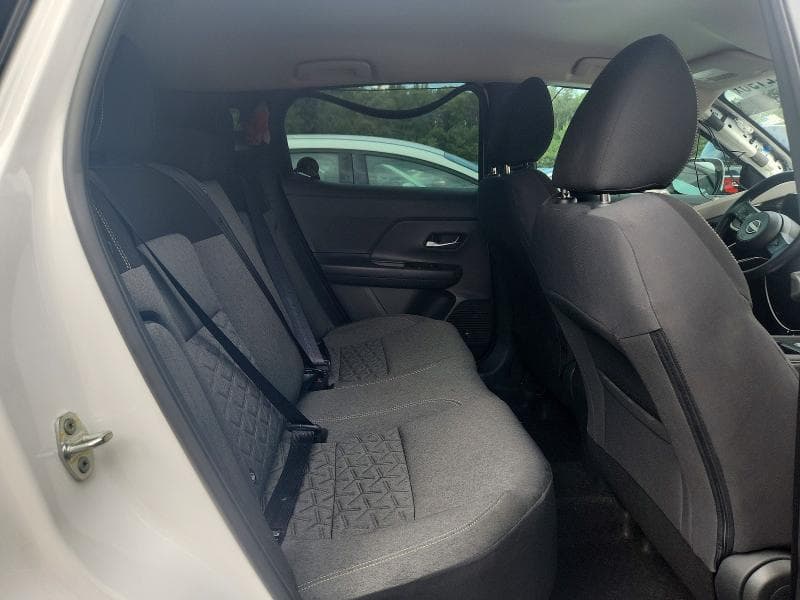 2025 NISSAN KICKS SV 11