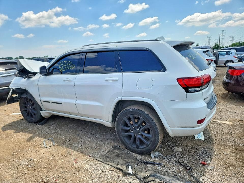 2021 JEEP GRAND CHEROKEE LAREDO 2