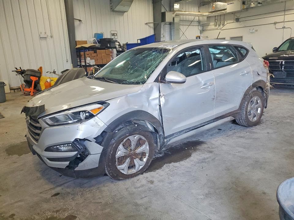 2017 HYUNDAI TUCSON SE - 1