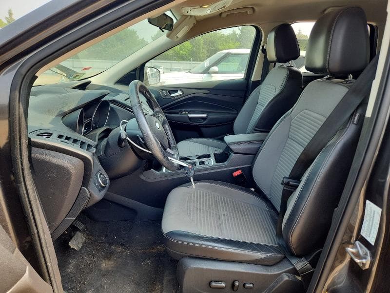 2017 FORD ESCAPE SE 7
