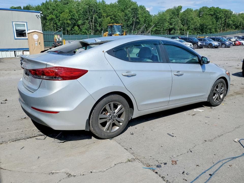 2018 HYUNDAI ELANTRA SEL 3
