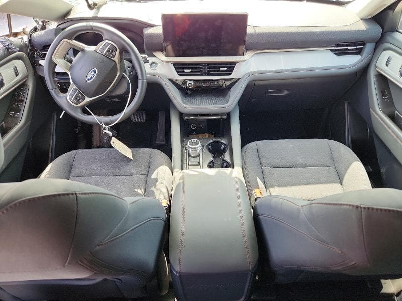 2025 FORD EXPLORER ACTIVE 8