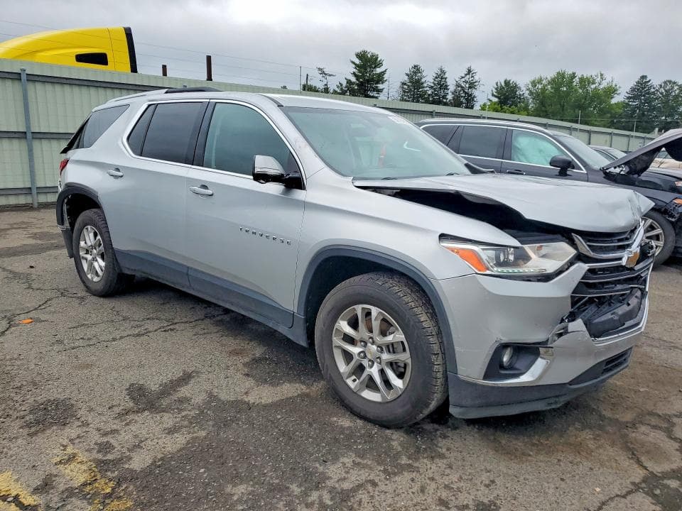 2018 CHEVROLET TRAVERSE LT 4