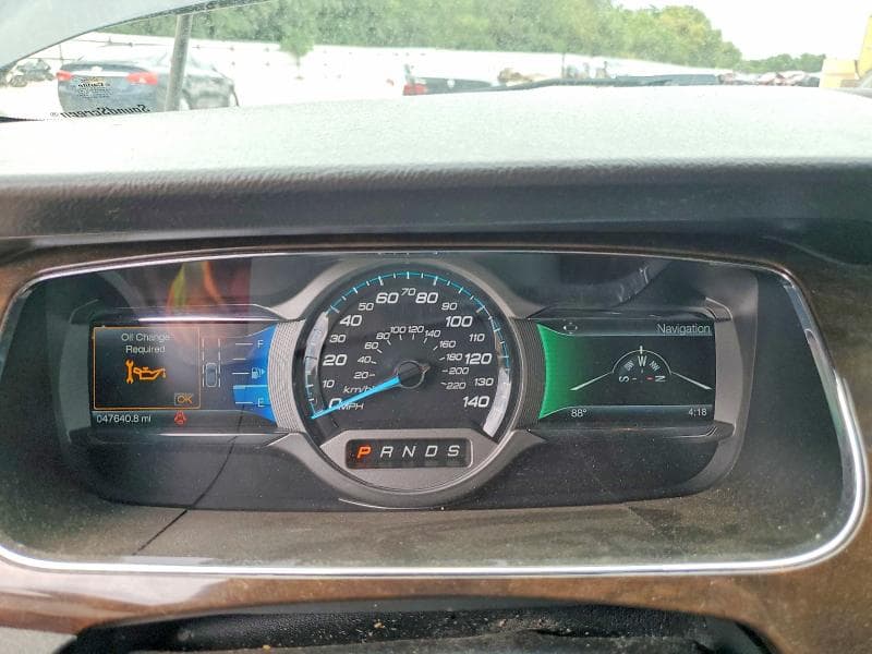 2017 FORD TAURUS LIMITED 9