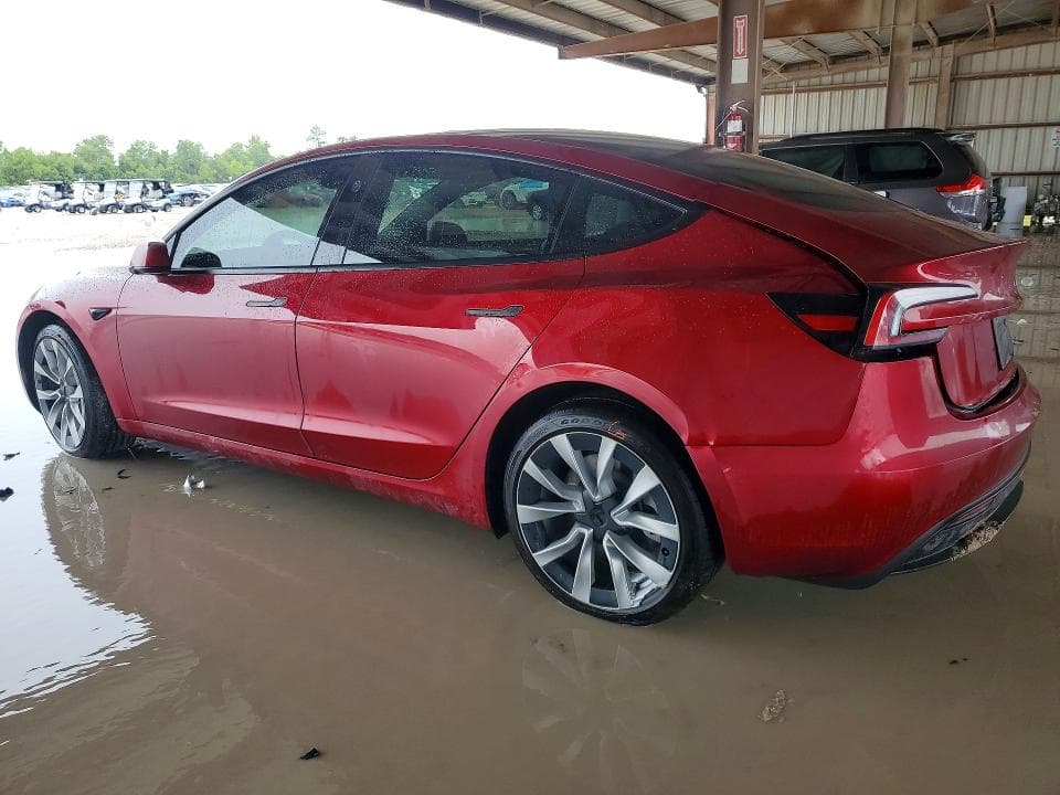 2025 TESLA MODEL 3 2