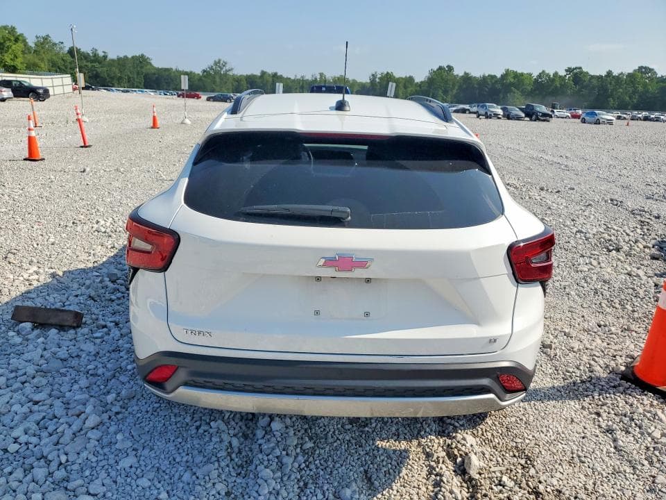 2025 CHEVROLET TRAX 1LT 6