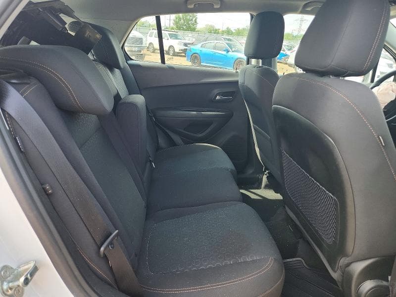 2019 CHEVROLET TRAX LS 10