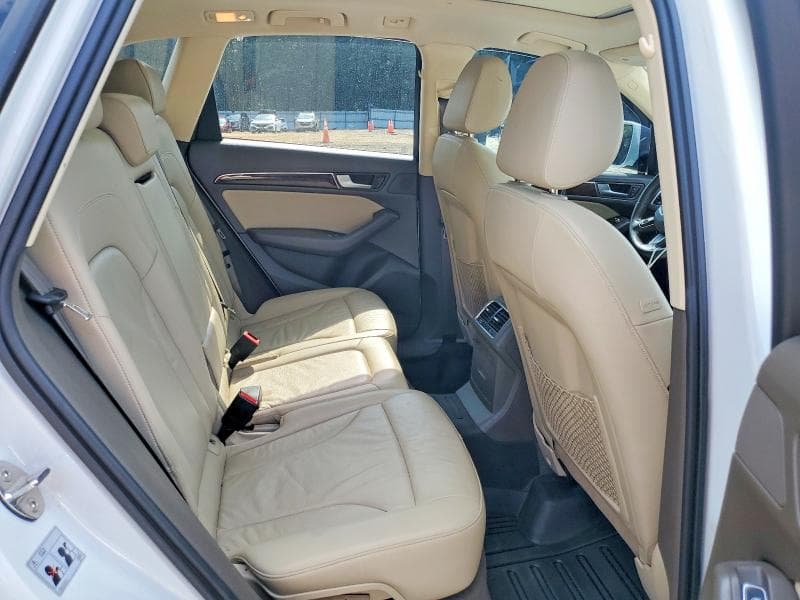 2017 AUDI Q5 PREMIUM 11