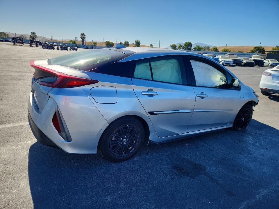 2017 TOYOTA PRIUS PRIME ADVANCED 3
