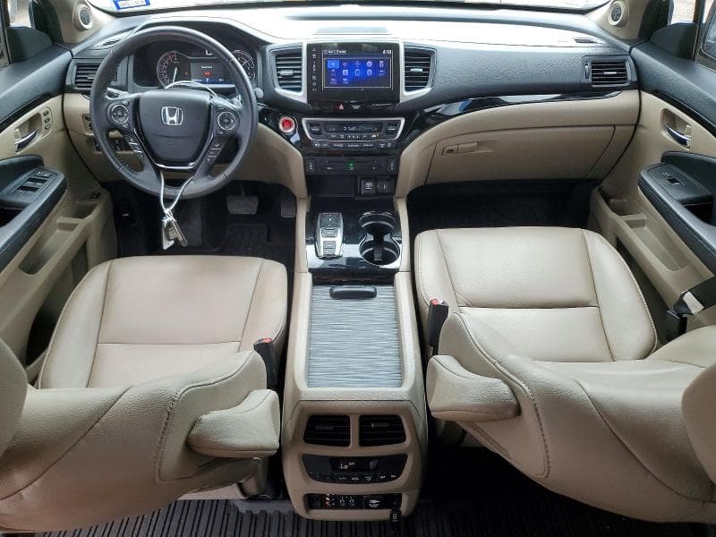 2017 HONDA PILOT TOURING 8