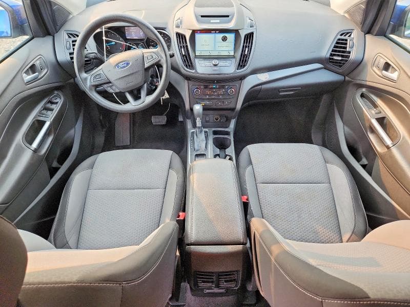2017 FORD ESCAPE SE 8