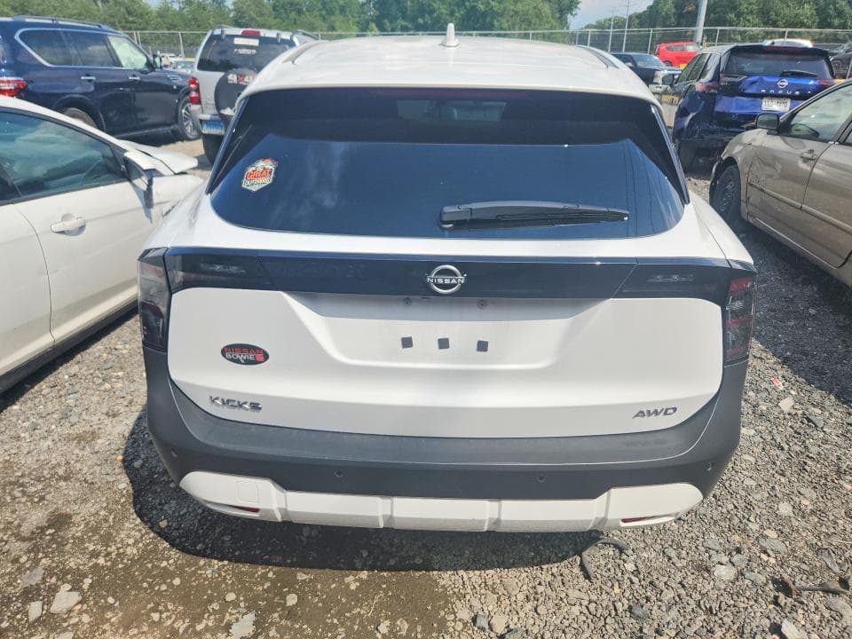 2025 NISSAN KICKS SV 6
