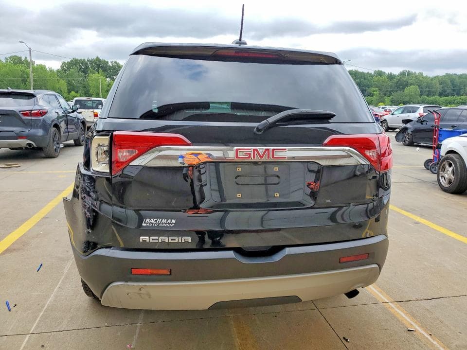 2017 GMC ACADIA SLE 6