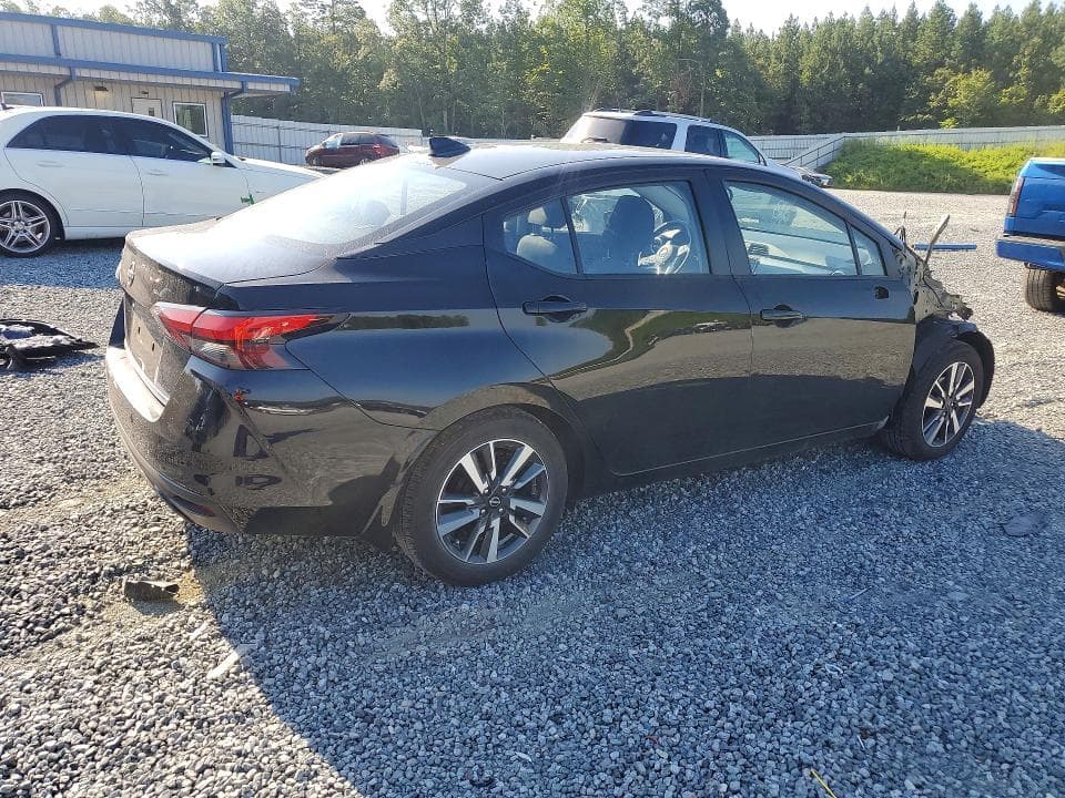 2025 NISSAN VERSA SV 3
