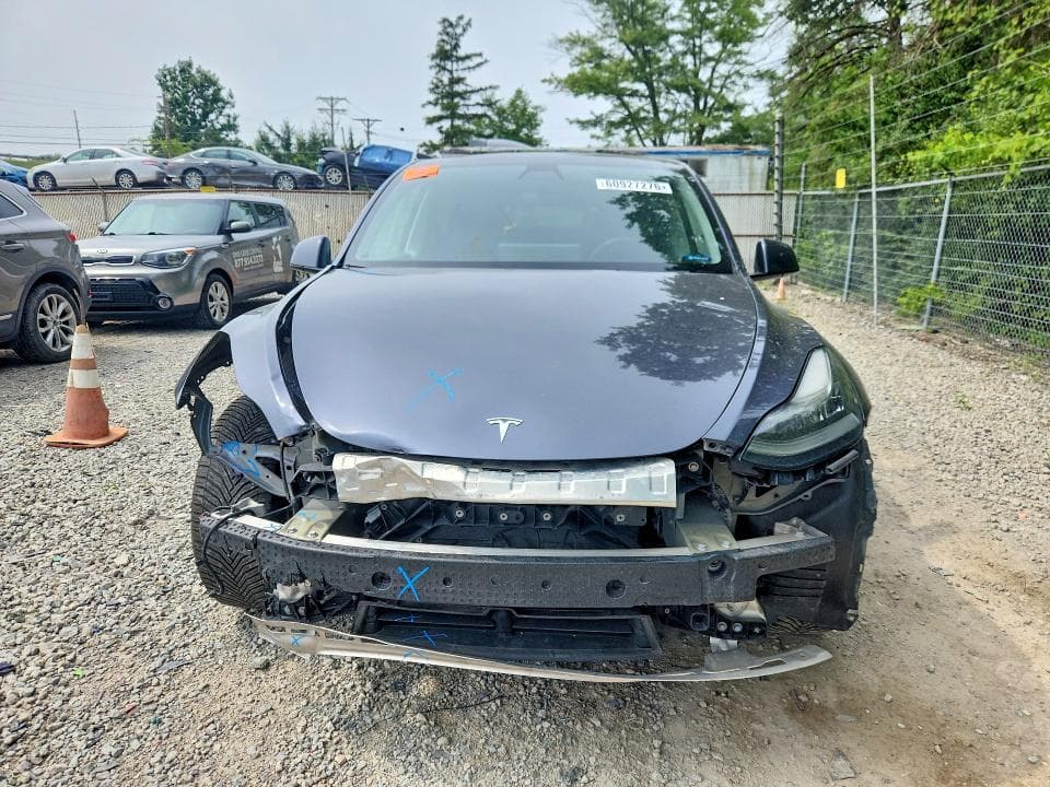 2022 TESLA MODEL Y 5