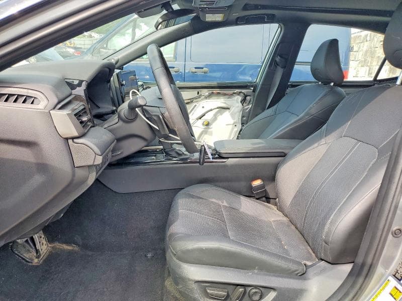 2025 TOYOTA CAMRY XSE 7