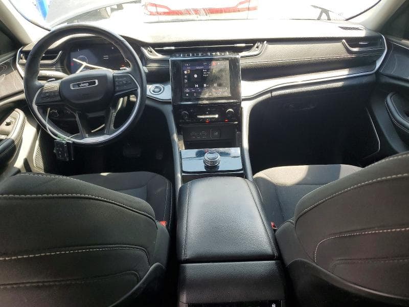 2021 JEEP GRAND CHEROKEE L LAREDO 8