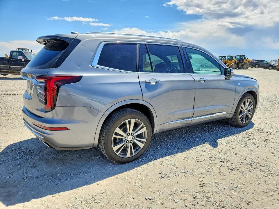 2021 CADILLAC XT6 PREMIUM LUXURY 3